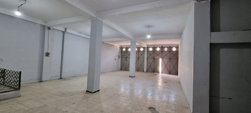  Hangar 180 m² for rent Sétif Setif