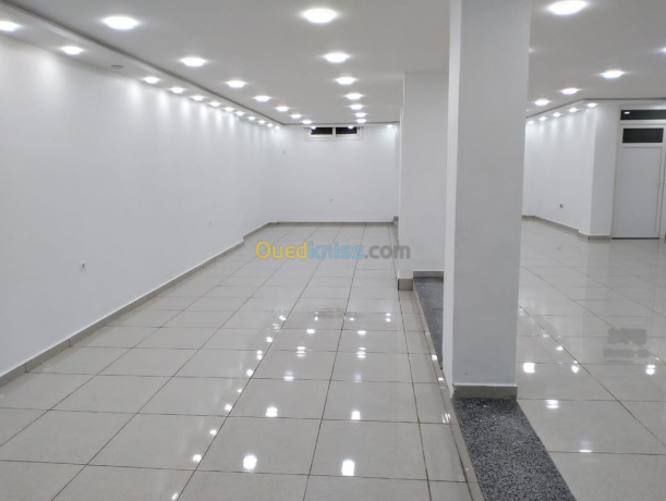 Location Local commercial 4 pièces 130 m² Boumerdes Ouled Hedadj