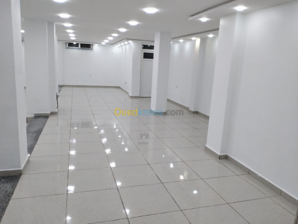 Location Local commercial 4 pièces 130 m² Boumerdes Ouled Hedadj