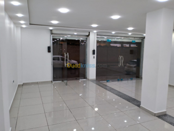 Location Local commercial 4 pièces 130 m² Boumerdes Ouled Hedadj