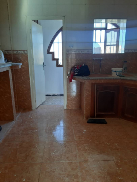 Location Appartement F4 100 m² Biskra