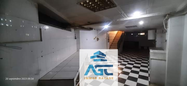 Location Local commercial 179 m² Béjaïa