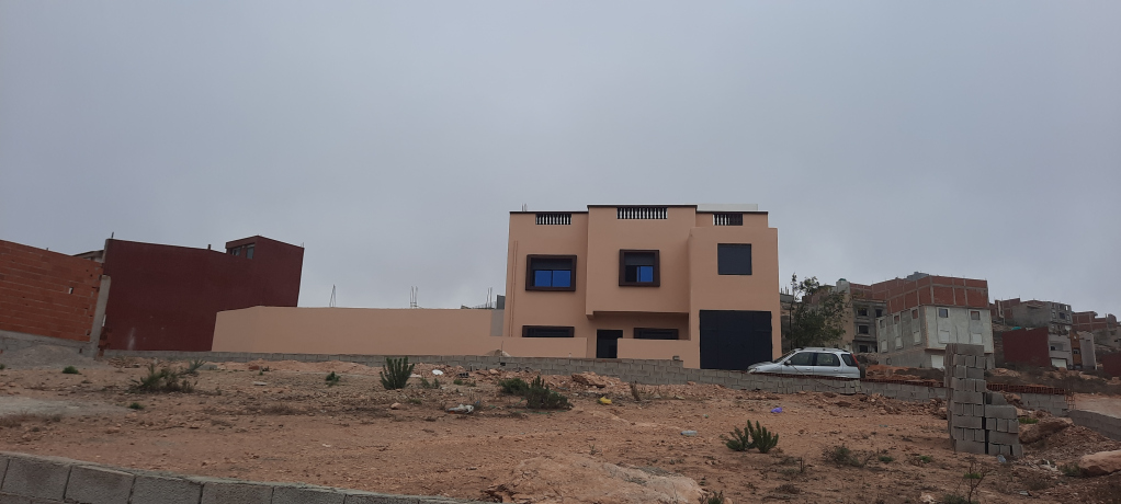 10 bedrooms Villa 230 m² for sale Tlemcen Marsa Ben M'hidi