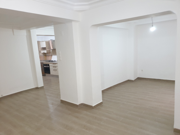 Vente Appartement F4 147 m² Alger Ben Aknoun