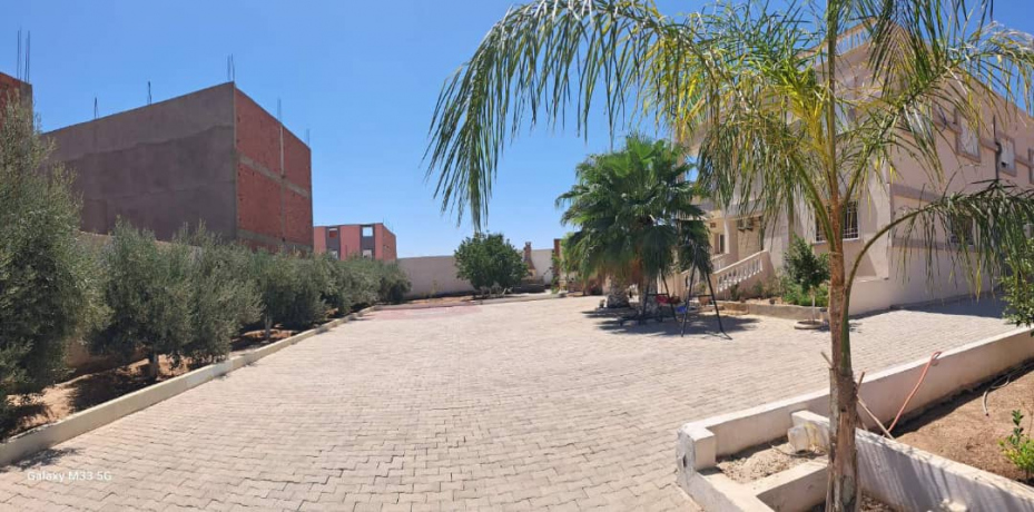 Vente Villa 8 pièces 1600 m² Tlemcen Maghnia