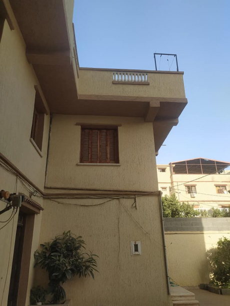 11 bedrooms Villa 336 m² for sale Alger Bordj El Kiffan