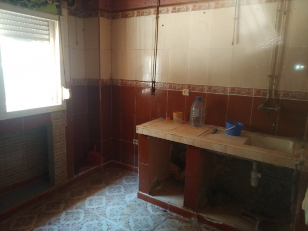 4 bedrooms Apartment 62 m² for sale Oran