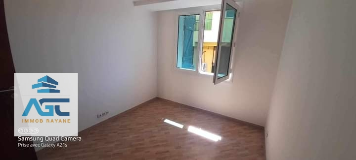 Vente Appartement F3 102 m² Béjaïa Oued Ghir