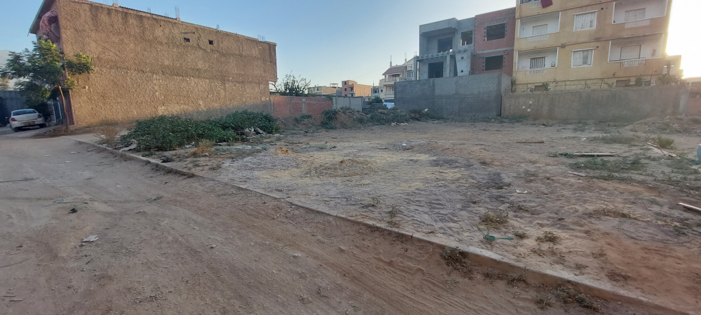  Land 425 m² for sale Blida Chiffa