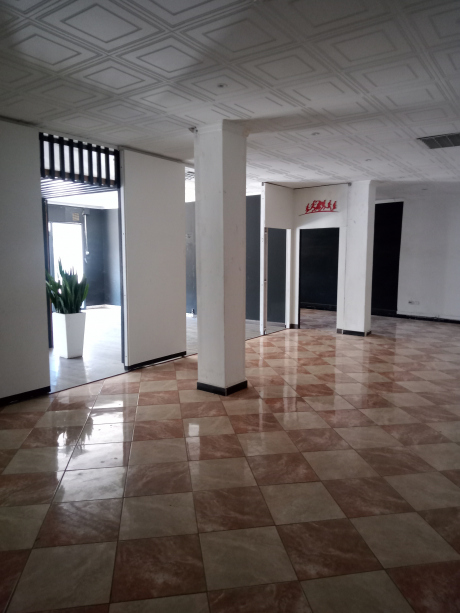 Location Immeuble 800 m² Alger El Achour