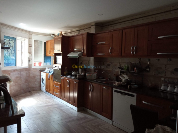 3 bedrooms Apartment 93 m² for sale Boumerdes Dellys