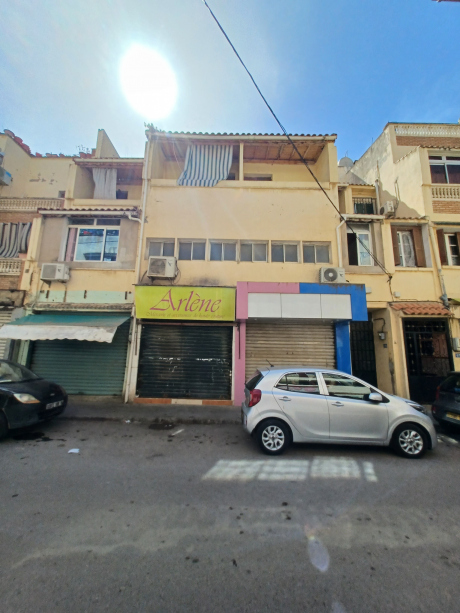 Vente Villa 7 pièces 293 m² Alger Reghaia