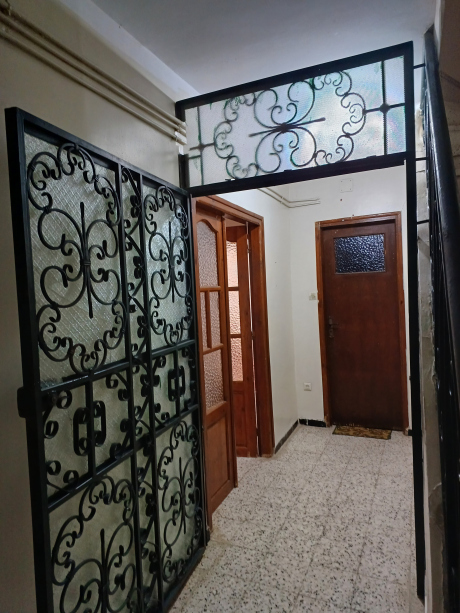 Vente Villa 7 pièces 293 m² Alger Reghaia