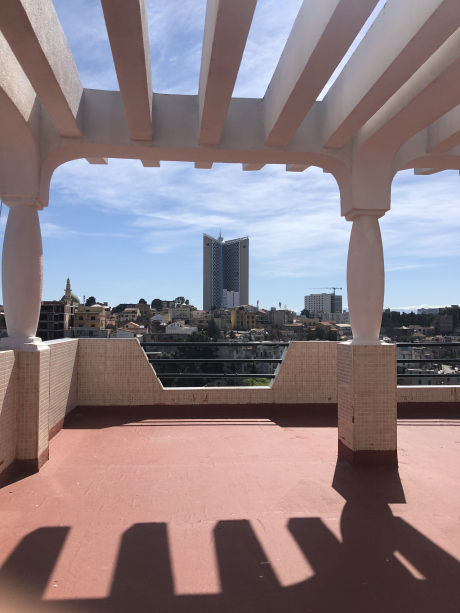 Location Villa 7 pièces 340 m² Alger El Biar