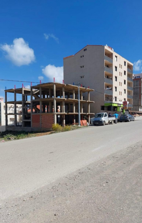 Vente Carcasse 600 m² Béjaïa Beni K'sila