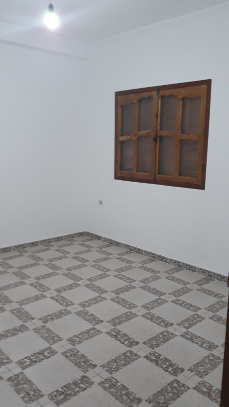 Location Villa 4 pièces 160 m² Biskra