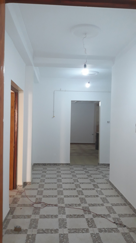 Location Villa 4 pièces 160 m² Biskra