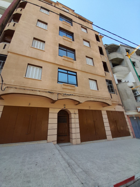 Location Local commercial 160 m² Tizi-Ouzou