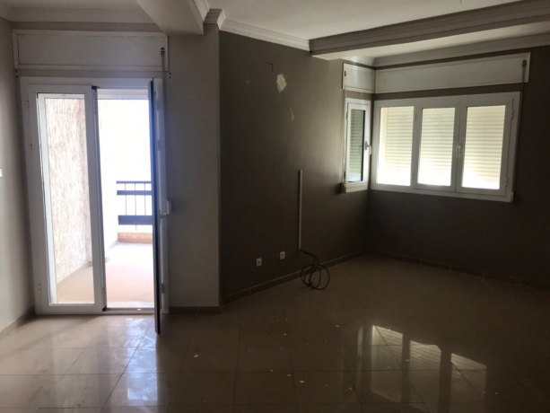 3 bedrooms Apartment 111 m² for sale Oran