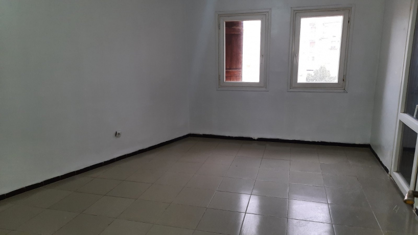 Vente Appartement F4 92 m² Sidi Bel-Abbes