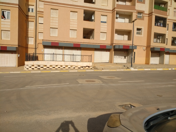  Shop 250 m² for rent Alger Maalma