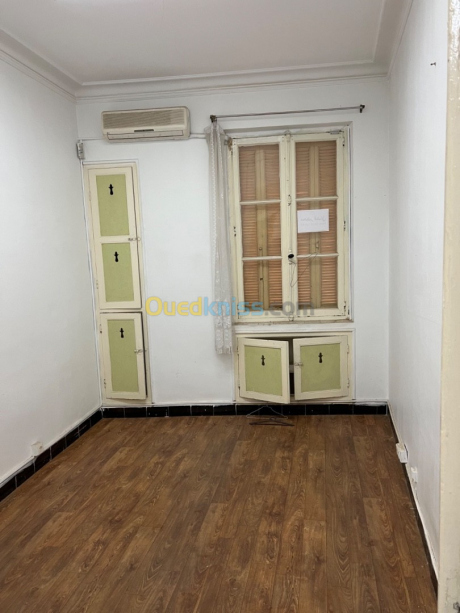 Location Appartement F4 90 m² Alger Alger Centre