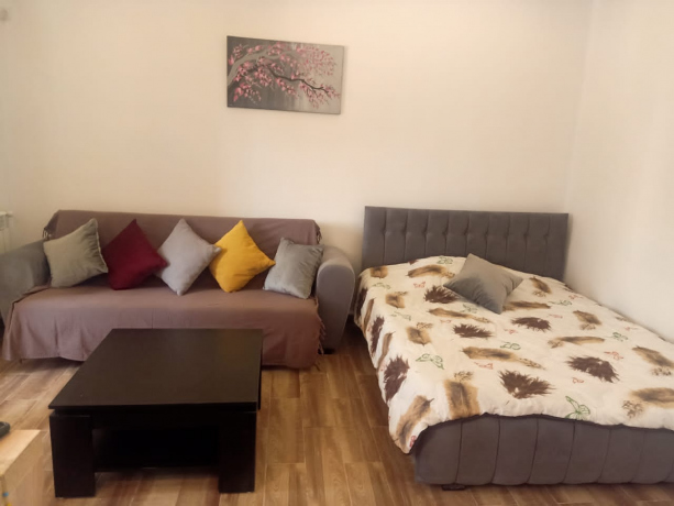 Location Studio 1 pièce 30 m² Alger Hydra