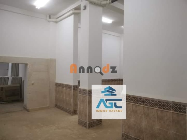  Garage 200 m² for sale Bejaïa Bejaia