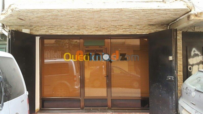 3 parts Garage 50 m² for sale Alger Dely Ibrahim