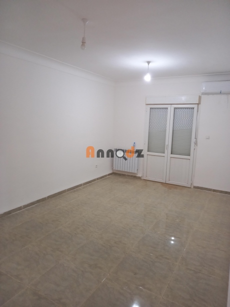 Location Appartement F5 120 m² Alger Maalma