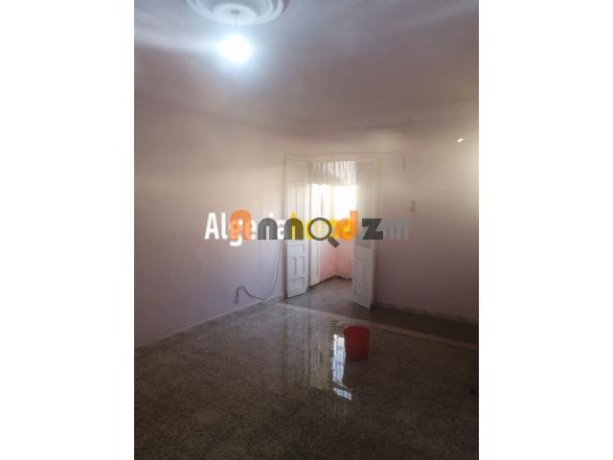 Vente Appartement F3 80 m² Ouargla