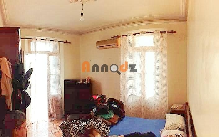 4 bedrooms Apartment 80 m² for sale Alger Bab El Oued