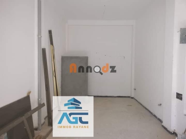  Garage 27 m² for rent Bejaïa Bejaia