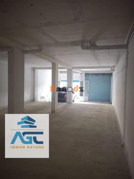  Garage 130 m² for rent Bejaïa Bejaia