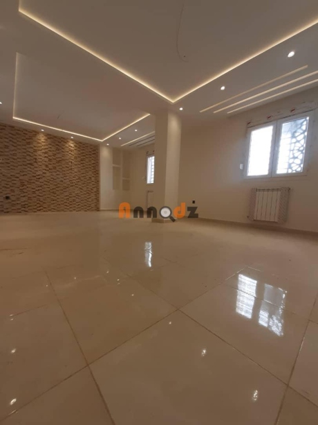 3 bedrooms Apartment 89 m² for sale Alger Bordj El Kiffan