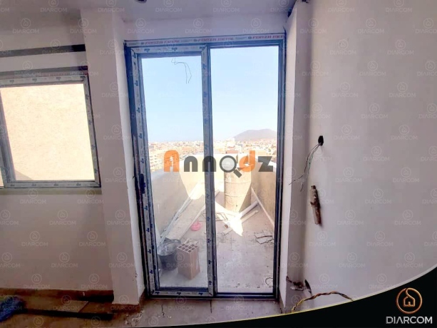 3 bedrooms Apartment 130 m² for sale Oran