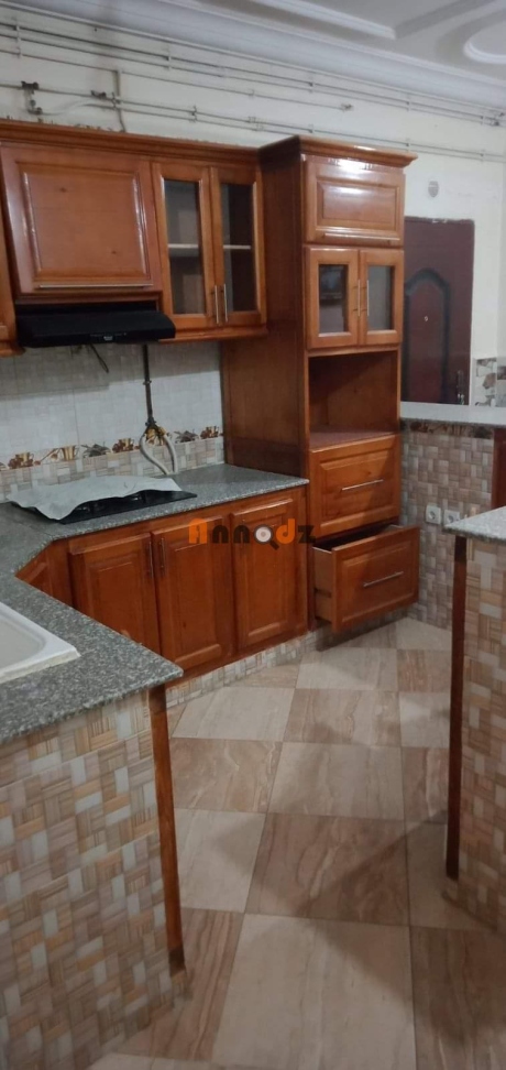 4 bedrooms Apartment 102 m² for sale Alger Alger Centre