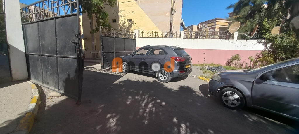 Vente Appartement F3 70 m² Alger Reghaia