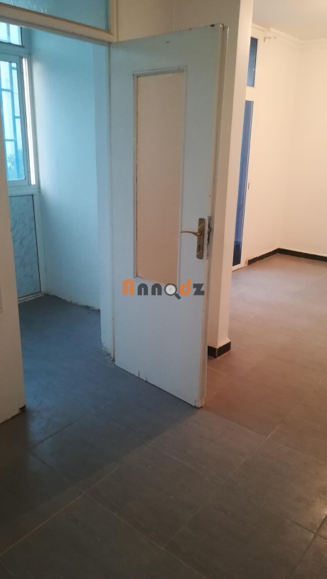 Location Appartement F5 120 m² Boumerdes Khemis El Khechna