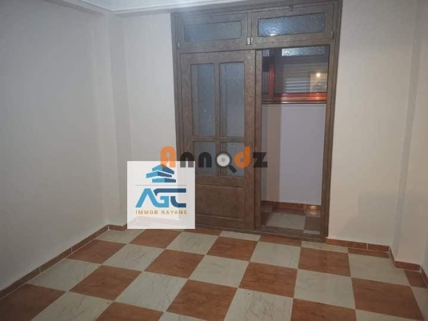 3 bedrooms Apartment for rent Bejaïa Bejaia