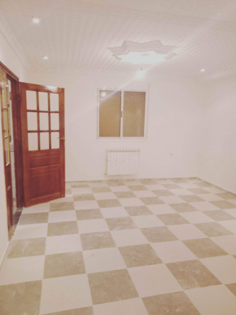 5 bedrooms Apartment 205 m² for sale Tlemcen Mansourah