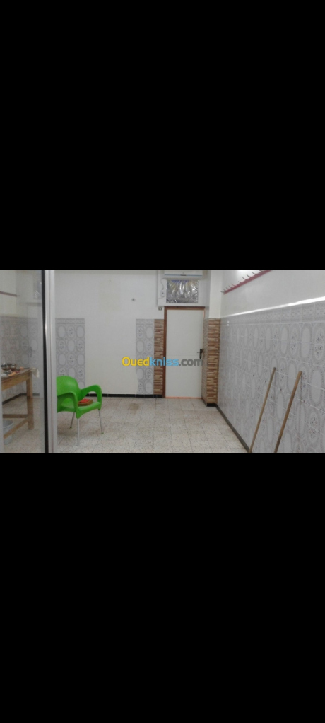 Location Local 33 m² Alger Cheraga